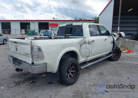 2016 Ram 2500 Laramie z USA, uszkodzony, nr VIN 3C6TR5FT2GG337185